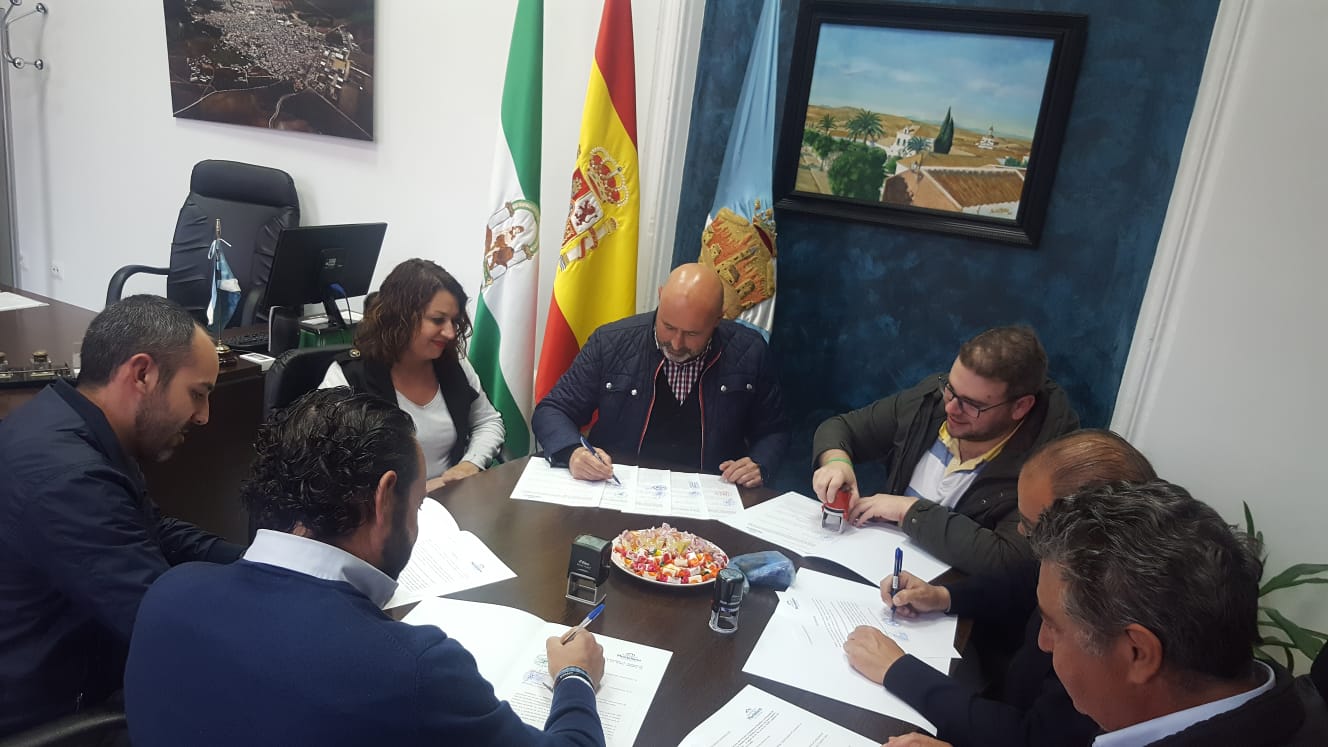 firma_convenio_semana_santa2020