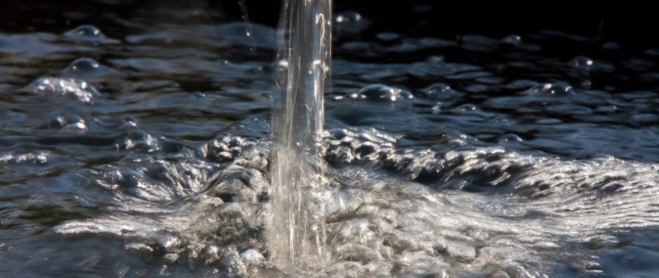 water-627092_960_720