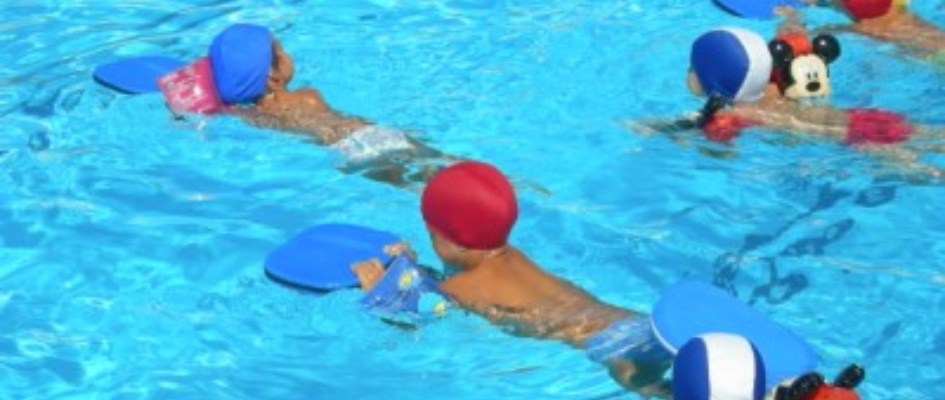 cursos-natacion-ipod-photo.jpg